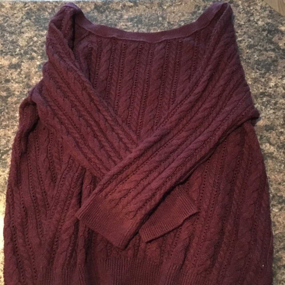 *2/$15* AEO maroon knit sweater